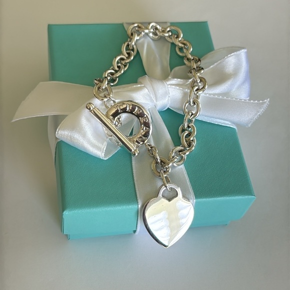 🩵 8.25” Tiffany & Co. Blank Heart Tag Toggle Switch Bracelet - Picture 1 of 12
